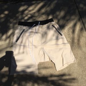 Sweatshorts off white (fear of god style )